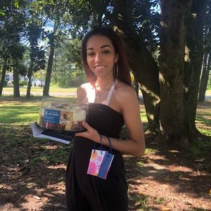 Meet your Posher, Tamara